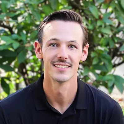 Zach Wilcox headshot