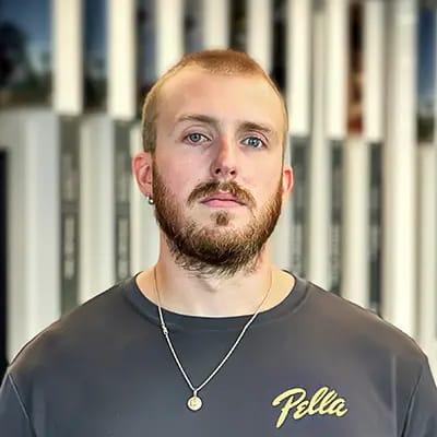 Devan Stephans headshot