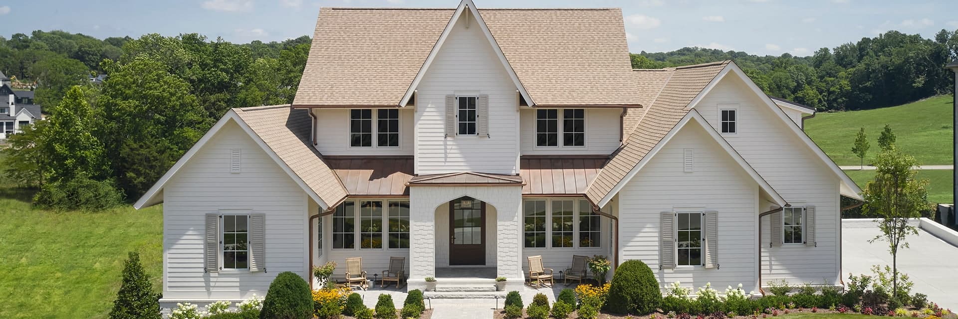 Exterior shot of white home in Kentucky.
