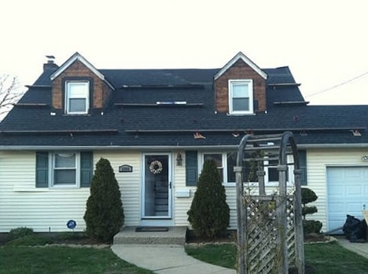 old windows on hartford home before replacement