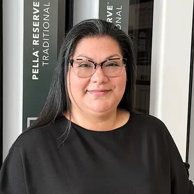 Elizabeth Valdez headshot