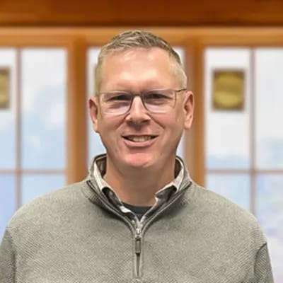 Matt Nelson headshot
