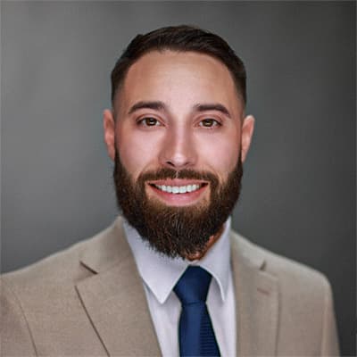 Lee Hofmann headshot