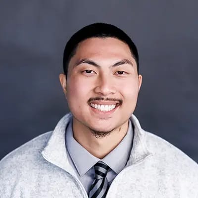 Andrew Souk headshot