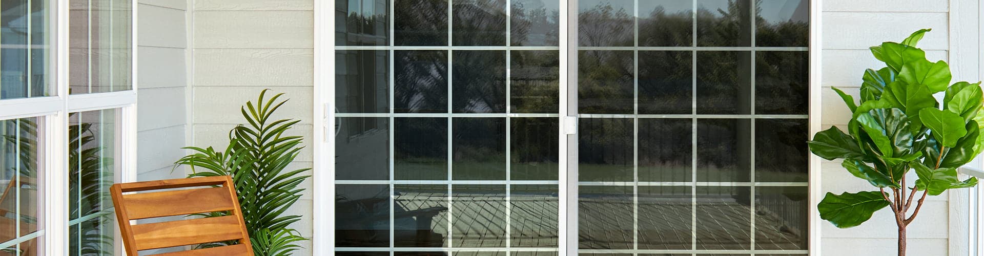 patio door screens on back deck