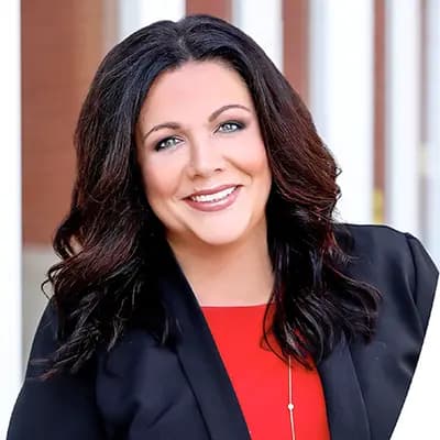 Agnes Smithey headshot