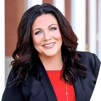 Agnes Smithey headshot