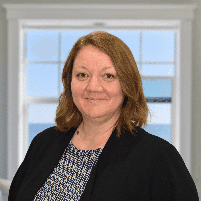 Beth Noles, a Pella Northern Indiana team member