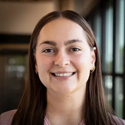 Caraline Ferguson headshot